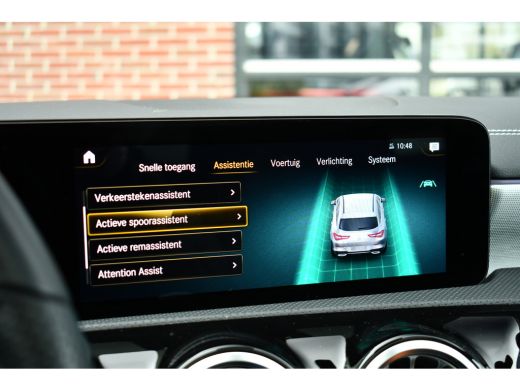 Mercedes-Benz CLA Shooting Brake 250 e AMG Pano 360-cam Night 19inch ActivLease financial lease