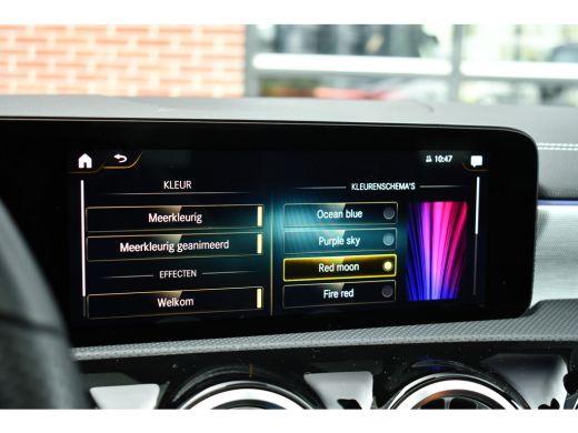 Mercedes-Benz CLA Shooting Brake 250 e AMG Pano 360-cam Night 19inch ActivLease financial lease