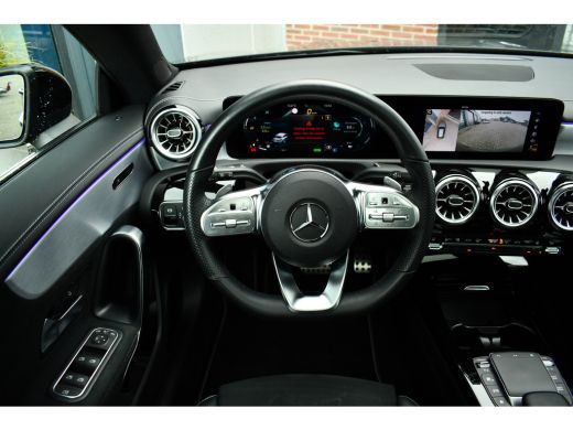 Mercedes-Benz CLA Shooting Brake 250 e AMG Pano 360-cam Night 19inch ActivLease financial lease