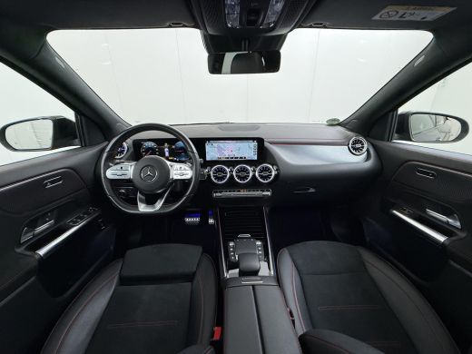 Mercedes-Benz EQA 250 AMG Line 67 kWh | SOH 94% | DISTRONIC ADAPTIVE CRUISE | PANORAMADAK | 360 CAMERA | SFEERVERLI... ActivLease financial lease