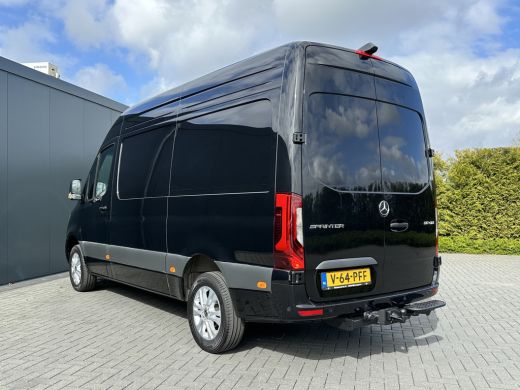 Mercedes-Benz Sprinter 317 CDI 9G-TRONIC RWD / L2H2 / FACELIFT / TREKHAAK 3.5T / CAMERA / BLINDSPOT / DISTRONIC / ADAPTI... ActivLease financial lease