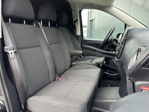 Mercedes-Benz Vito 114 CDI 136 PK AUTOMAAT 9G-TRONIC SPORT / L2H1 / 1e EIG. / ACHTERDEUREN / LED / CAMERA / PDC / AI... ActivLease financial lease