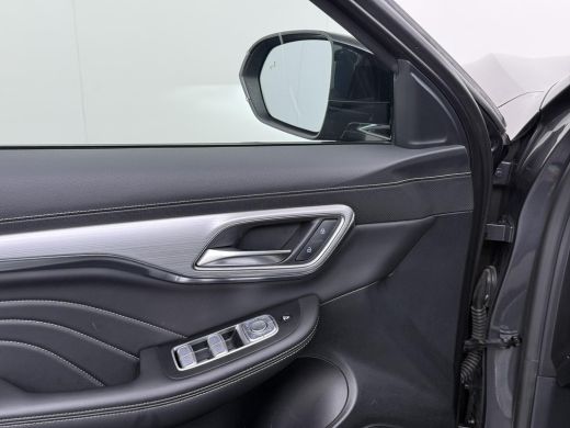 MG Marvel R Luxury 70 kWh VAN &euro; 25.900,- VOOR &euro; 21.877,- UW LENTEVOORDEEL &euro; 4.023,-! | SOH 94% | 7 jaar FABRI... ActivLease financial lease