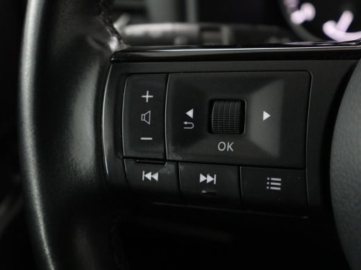 Nissan QASHQAI 1.3 MHEV Acenta | Panoramadak | Adaptive cruise | Carplay | Camera | Keyless | Dodehoek detectie ... ActivLease financial lease