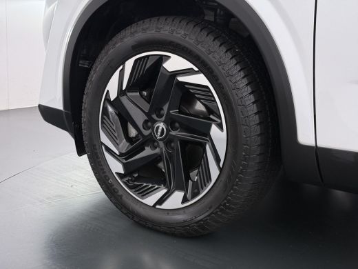 Nissan QASHQAI 1.3 MHEV Xtronic N-Connecta | FABRIEKSGARANTIE| PANO| VOORRUITVERWARMING| STOEL + STUUR VERWARMIN... ActivLease financial lease
