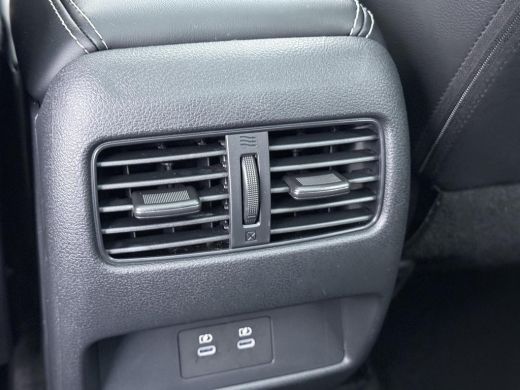 Nissan QASHQAI 1.3 MHEV Xtronic N-Connecta | FABRIEKSGARANTIE| PANO| VOORRUITVERWARMING| STOEL + STUUR VERWARMIN... ActivLease financial lease