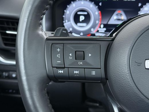Nissan QASHQAI 1.3 MHEV Xtronic N-Connecta | FABRIEKSGARANTIE| PANO| VOORRUITVERWARMING| STOEL + STUUR VERWARMIN... ActivLease financial lease