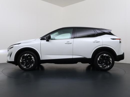 Nissan QASHQAI 1.3 MHEV Xtronic N-Connecta | FABRIEKSGARANTIE| PANO| VOORRUITVERWARMING| STOEL + STUUR VERWARMIN... ActivLease financial lease