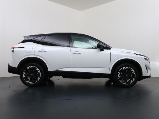 Nissan QASHQAI 1.3 MHEV Xtronic N-Connecta | FABRIEKSGARANTIE| PANO| VOORRUITVERWARMING| STOEL + STUUR VERWARMIN... ActivLease financial lease