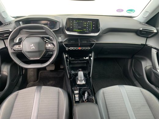 Peugeot 2008 1.2 PureTech Allure Pack Airco | AppleCarplay/ Android Auto | Camera | Cruise Control | DAB | LED... ActivLease financial lease