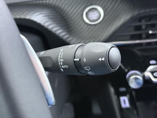 Peugeot 208 1.2 Hybrid 110 e-DCS6 Allure RIJKLAARPRIJS | FABRIEKSGARANTIE t/m 03-2027 |  KEYLESS ENTRY | APPL... ActivLease financial lease