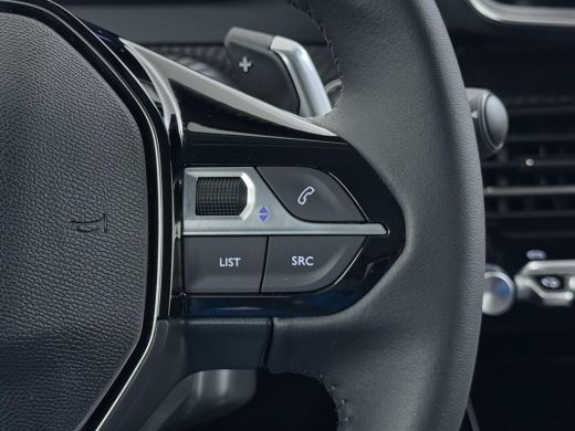 Peugeot 208 1.2 Hybrid 110 e-DCS6 Allure RIJKLAARPRIJS | FABRIEKSGARANTIE t/m 03-2027 |  KEYLESS ENTRY | APPL... ActivLease financial lease