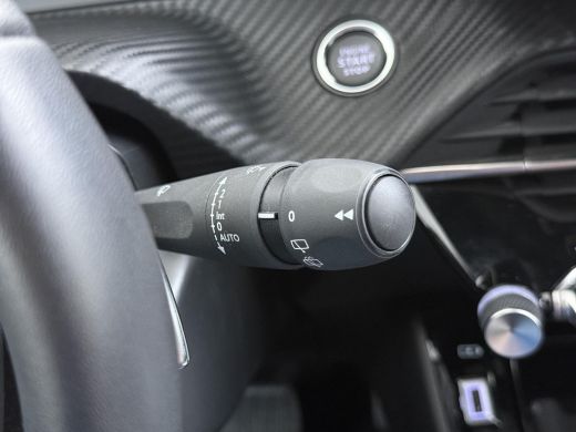 Peugeot 208 1.2 Hybrid 110 e-DCS6 Allure FABRIEKSGARANTIE t/m 03-2027 | TOPSTAAT! | KEYLESS ENTRY | APPLE CAR... ActivLease financial lease