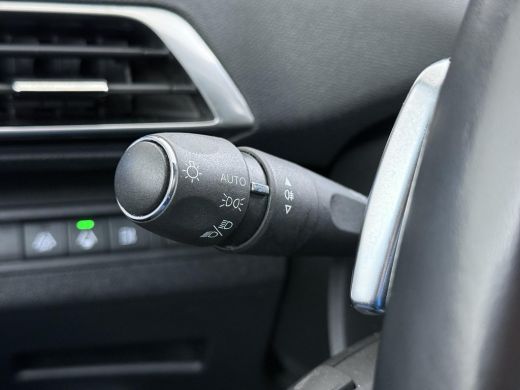 Peugeot 3008 1.6 HYbrid 225 GT |PHEV | BLACK OPTIC| FOCAL AUDIO| STOELVERWARMING| CAMERA VOOR+ ACHTER| ADAPTIV... ActivLease financial lease