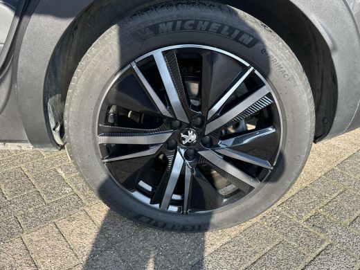 Peugeot 3008 1.6 HYbrid 225 GT | PHEV | BLACK OPTIC| ELEK. STOEL + MEMORY| MASSAGESTOELEN| FOCAL AUDIO| STOELV... ActivLease financial lease