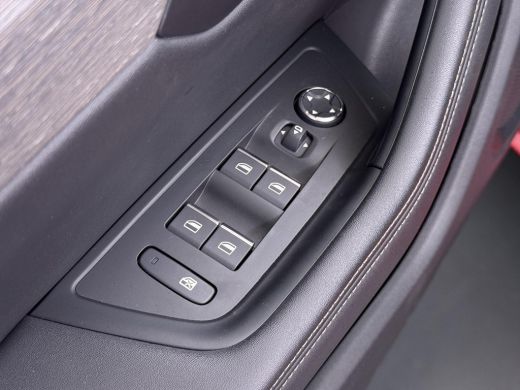 Peugeot 508 SW 1.6 HYbrid GT Pack Business | FULL OPTIONS | ADAPTIEVE CRUISE CONTROL | FOCAL AUDIO | 360 CAME... ActivLease financial lease