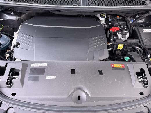 Peugeot e-3008 GT Avantage 210 73 kWh | SOH 95% WARMTEPOMP | DODE HOEKCENSOR | DEALER ONDERHOUDEN | BTW VERREKEN... ActivLease financial lease