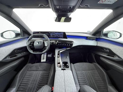 Peugeot e-3008 GT Avantage 210 73 kWh | SOH 95% WARMTEPOMP | DODE HOEKCENSOR | DEALER ONDERHOUDEN | BTW VERREKEN... ActivLease financial lease