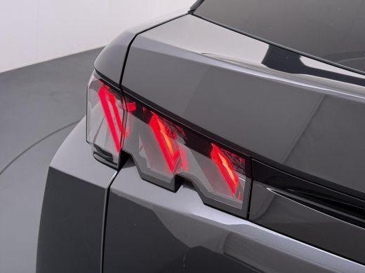 Peugeot e-3008 GT Avantage 210 73 kWh | SOH 95% WARMTEPOMP | DODE HOEKCENSOR | DEALER ONDERHOUDEN | BTW VERREKEN... ActivLease financial lease