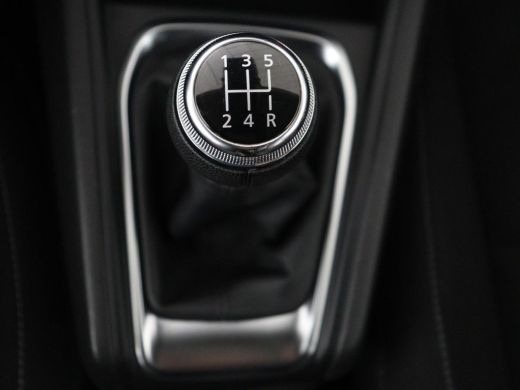 Renault Captur 1.0 TCe 100 Zen | Trekhaak | Carplay | Camera | Navigatie | Full LED | Cruise control | Bluetooth... ActivLease financial lease