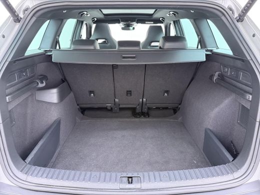 Skoda Kodiaq 1.5 TSI Sportline Business |AUTOMAAT | PANORAMADAK | ADAPTIEVE CRUISECONTROL | CAMERA | ELEKTRISC... ActivLease financial lease