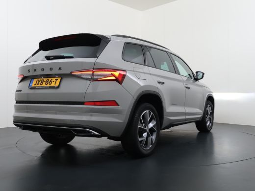 Skoda Kodiaq 1.5 TSI Sportline Business |AUTOMAAT | PANORAMADAK | ADAPTIEVE CRUISECONTROL | CAMERA | ELEKTRISC... ActivLease financial lease