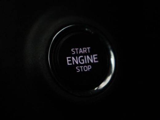 Skoda Octavia 1.4 TSI iV PHEV Business Edition | SOH 91% | Adaptive cruise | Stuurverwarming | Carplay | Naviga... ActivLease financial lease