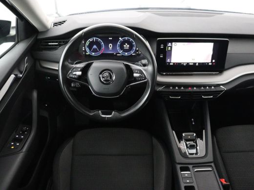 Skoda Octavia 1.4 TSI iV PHEV Business Edition | SOH 91% | Adaptive cruise | Stuurverwarming | Carplay | Naviga... ActivLease financial lease