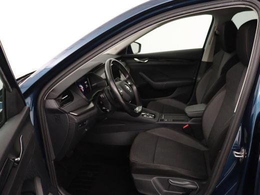 Skoda Octavia 1.4 TSI iV PHEV Business Edition | SOH 91% | Adaptive cruise | Stuurverwarming | Carplay | Naviga... ActivLease financial lease