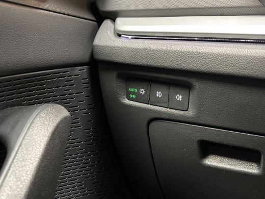 Skoda Octavia Combi 1.5 TSI First Edition 150Pk (VIRTUAL COCKPIT, BLACK PACK, APPLE CARPLAY, GROOT NAVI, CAMERA... ActivLease financial lease