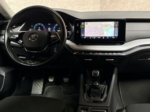 Skoda Octavia Combi 1.5 TSI First Edition 150Pk (VIRTUAL COCKPIT, BLACK PACK, APPLE CARPLAY, GROOT NAVI, CAMERA... ActivLease financial lease