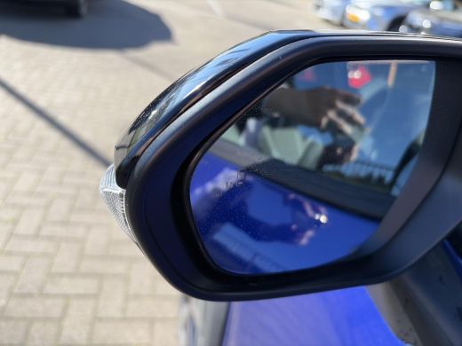 Toyota Yaris Cross 1.5 Hybrid 130 Executive ActivLease financial lease