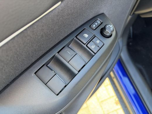 Toyota Yaris Cross 1.5 Hybrid 130 Executive ActivLease financial lease