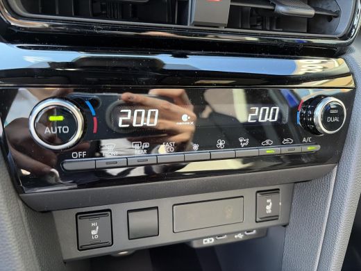 Toyota Yaris Cross 1.5 Hybrid 130 Executive ActivLease financial lease