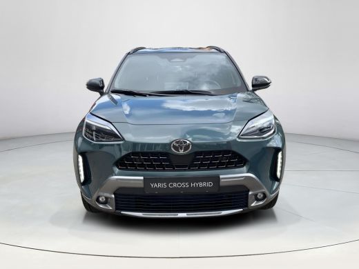 Toyota Yaris Cross 1.5 Hybrid 130 Executive | Premium Pack | Forest green met zwart dak | Nieuw uit voorraad leverba... ActivLease financial lease