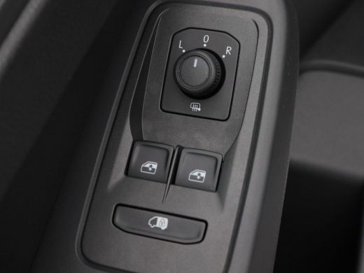 Volkswagen Caddy 2.0 TDi 102 Pk Comfort | Stoelverwarming | Climatronic | Parkeersensoren | Cruise Control | CarPl... ActivLease financial lease