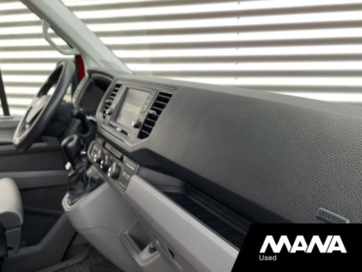 Volkswagen Crafter 35 2.0TDI 177PK L3H3 Highline Automaat Trekhaak Carplay Camera Vooruitverwarming ActivLease financial lease