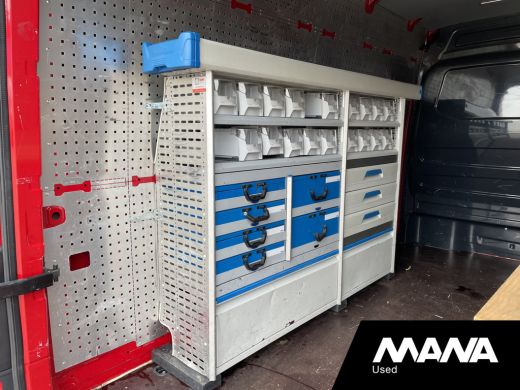 Volkswagen Crafter 35 2.0TDI 177PK L3H3 Highline Automaat Trekhaak Carplay Camera Vooruitverwarming ActivLease financial lease