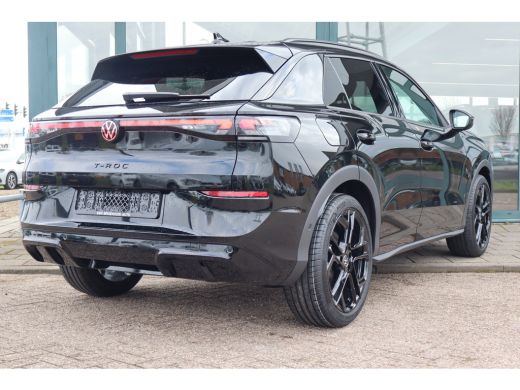 Volkswagen T-Roc R-Line First Edition | 'App-Connect' draadloze smartphone integratie | 30,5 cm display met 2D en ... ActivLease financial lease