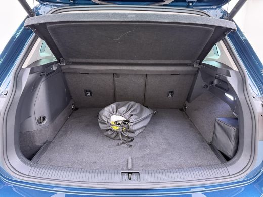 Volkswagen Tiguan 1.4 TSI eHybrid PHEV ELEK. ACHTERKLEP| STOEL MASSAGE| STOEL + STUURVERWARMING| PARKEERSENS. VOOR ... ActivLease financial lease