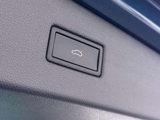 Volkswagen Tiguan 1.4 TSI eHybrid PHEV ELEK. ACHTERKLEP| STOEL MASSAGE| STOEL + STUURVERWARMING| PARKEERSENS. VOOR ... ActivLease financial lease