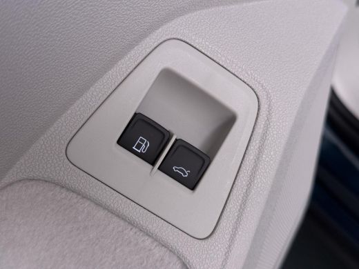 Volkswagen Tiguan 1.4 TSI eHybrid PHEV ELEK. ACHTERKLEP| STOEL MASSAGE| STOEL + STUURVERWARMING| PARKEERSENS. VOOR ... ActivLease financial lease