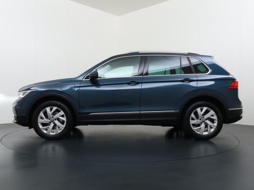 Volkswagen Tiguan 1.4 TSI eHybrid PHEV ELEK. ACHTERKLEP| STOEL MASSAGE| STOEL + STUURVERWARMING| PARKEERSENS. VOOR ... ActivLease financial lease