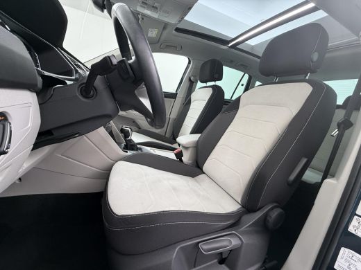 Volkswagen Tiguan 1.4 TSI eHybrid PHEV |SUPER COMPLEET| SCHUIF/ KANTELDAK| DODE HOEK| ELEK. ACHTERKLEP| DIG. DASH |... ActivLease financial lease