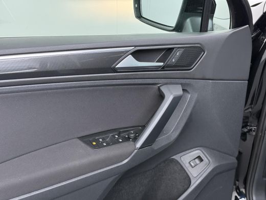 Volkswagen Tiguan 1.5 TSI ACT Comfortline Business | AUT. | PANO | ADAPTIVE CRUISE | STOELVERWARMING | ELEK. ACHTER... ActivLease financial lease