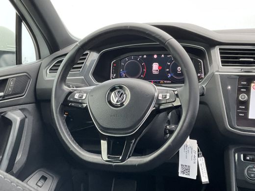 Volkswagen Tiguan 1.5 TSI R-Line Business Pano Carplay Massage Stoelverw Adap.Cruise Digitaal Vol opties! ActivLease financial lease