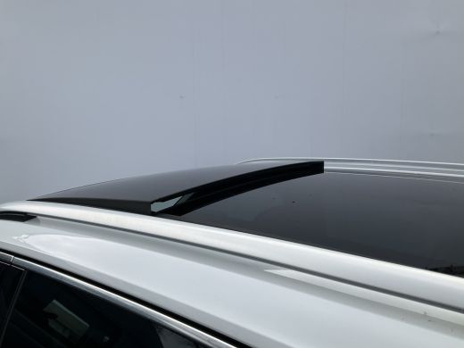 Volkswagen Tiguan 1.5 TSI R-Line Business Pano Carplay Massage Stoelverw Adap.Cruise Digitaal Vol opties! ActivLease financial lease