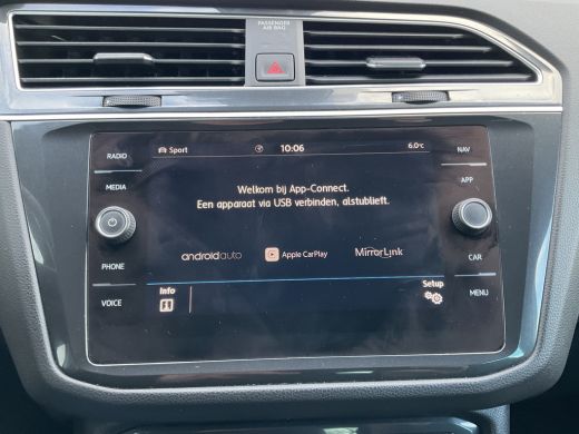 Volkswagen Tiguan 1.5 TSI R-Line Business Pano Carplay Massage Stoelverw Adap.Cruise Digitaal Vol opties! ActivLease financial lease