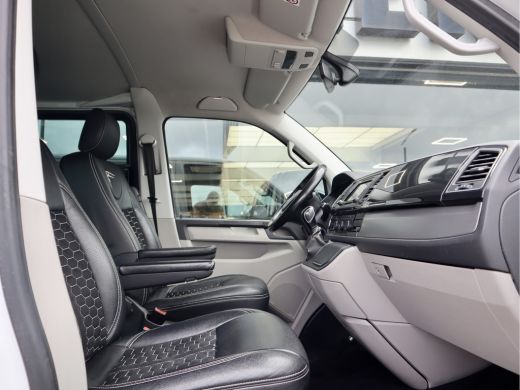 Volkswagen Transporter 2.0 TDI 150PK DSG LUXE DUBBELE CABINE ActivLease financial lease