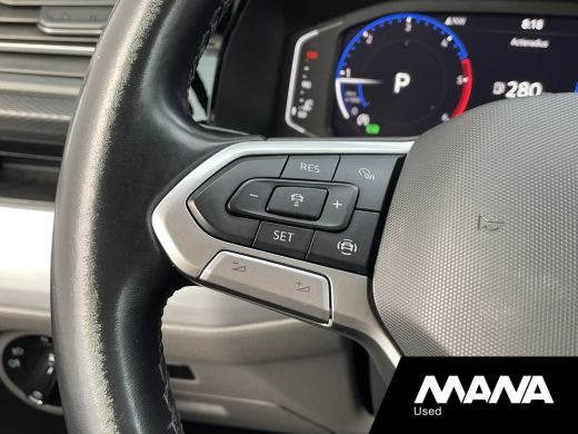 Volkswagen Transporter 2.0TDI L2H1 199PK DC BULLI Automaat Lederen bekleding Camera Cruise Airco Stoelverwarming LED ActivLease financial lease